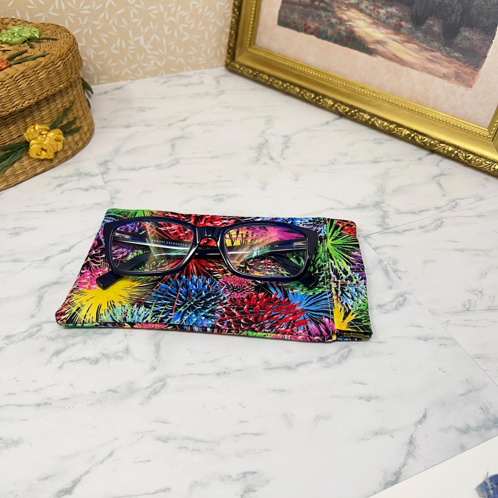 Padded Protective Eyewear Case, Vibrant Chrysanthemum, Glasses Pouch with Flex Band Closure