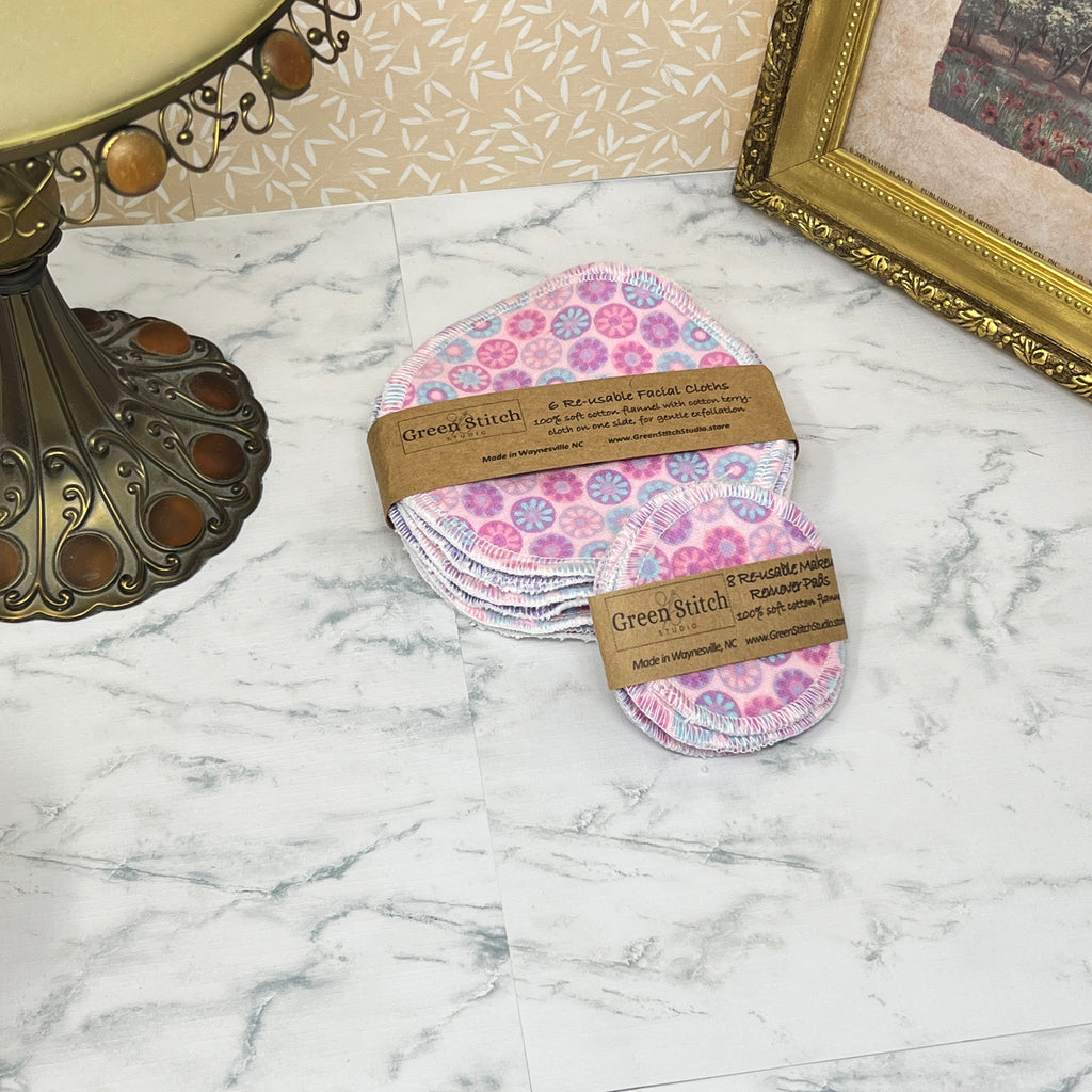 Reusable Eye Makeup Removal Pads, Eco Friendly and Soft and Gentle Flannel on Both Sides, Purple Geo Flowers (Market)
