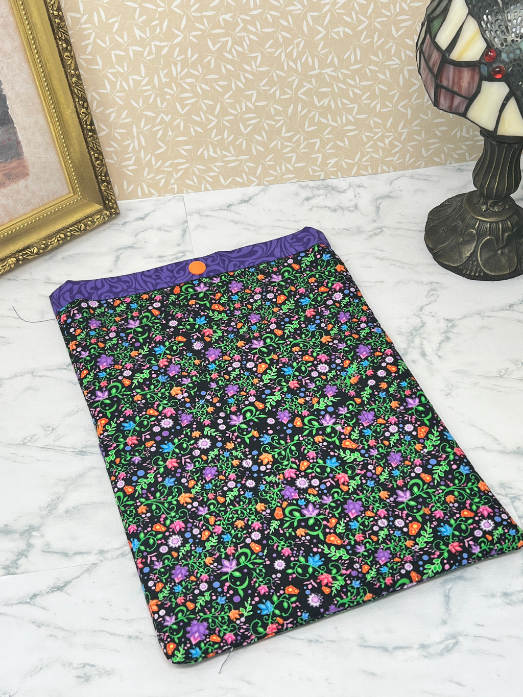 Vivid Floral - Quilted Tablet Sleeve