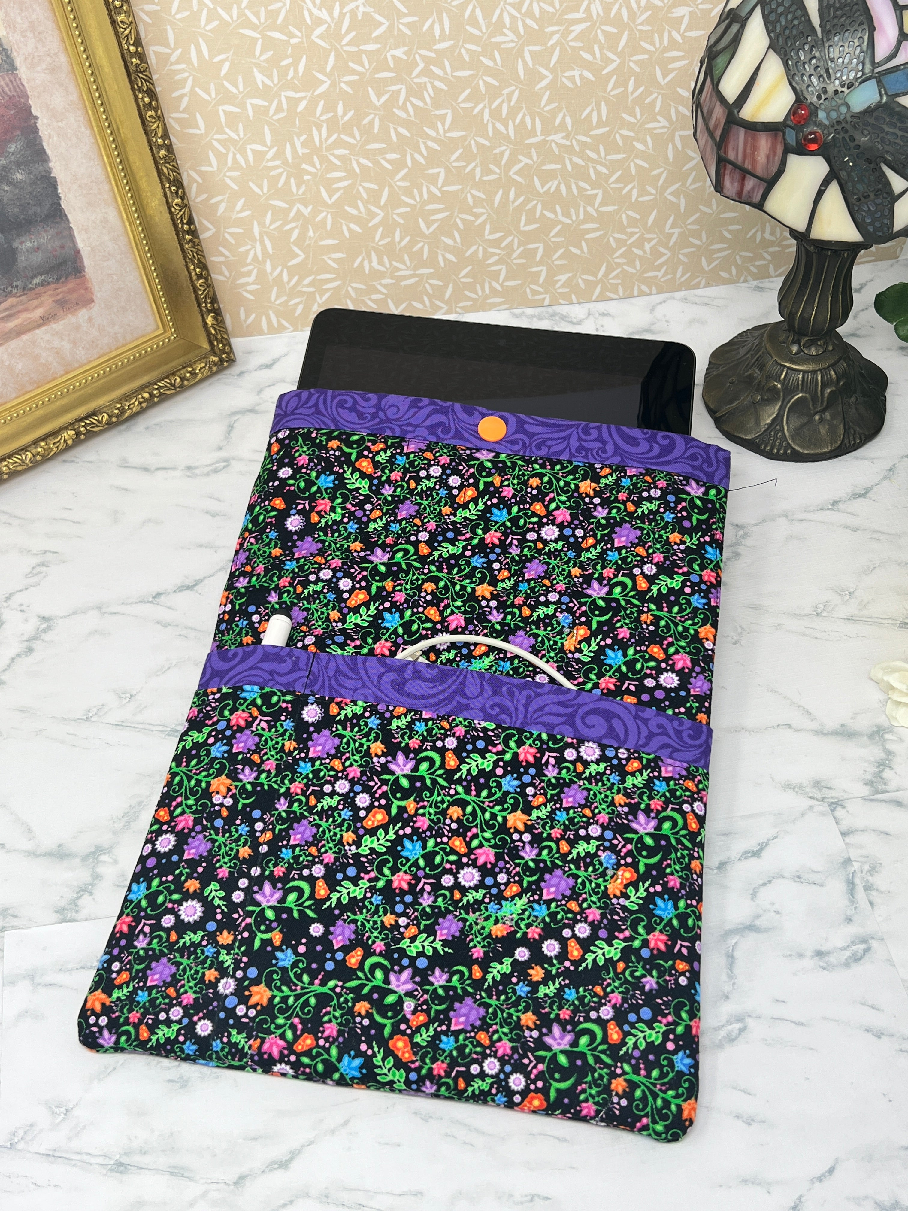 Vivid Floral - Quilted Tablet Sleeve