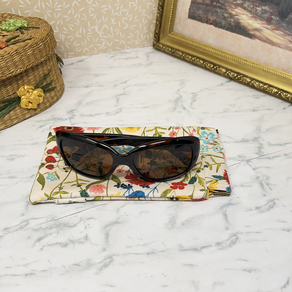 Padded Protective Eyewear Case, Glasses Pouch with Flex Band Closure, Spring Floral
