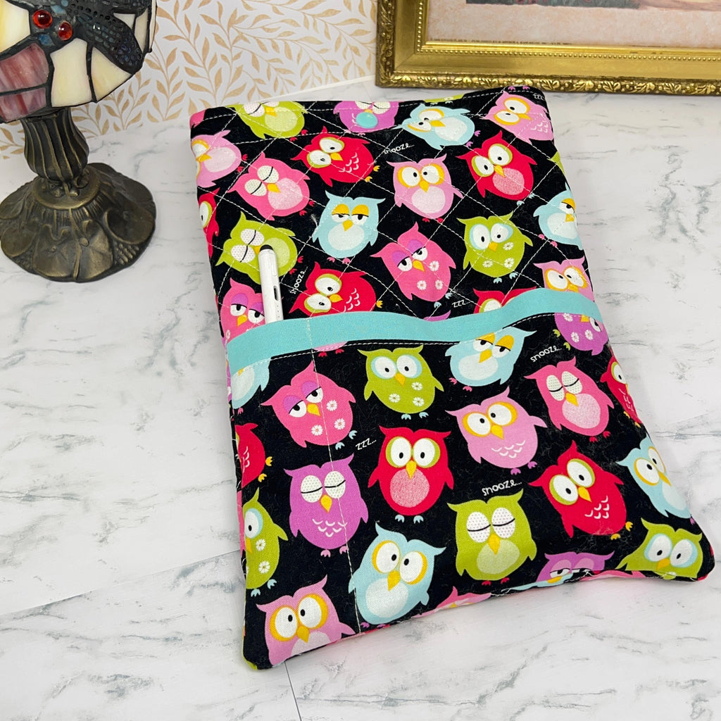 Quilted iPad or Tablet Sleeve with Pockets - Protective Case in Your Choice of Fabrics